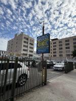 300 E 8th st   90015 parking lot